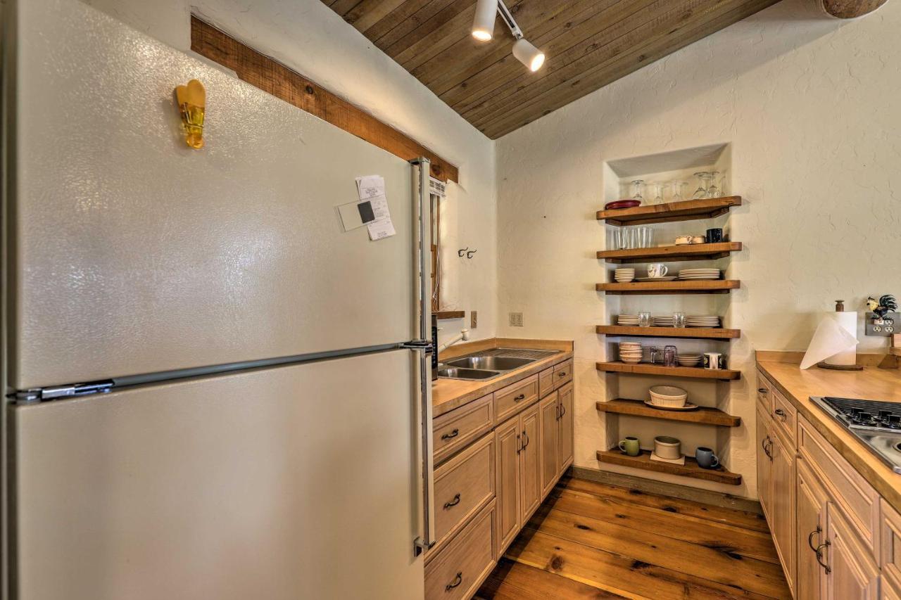 Bright Prescott Studio With Thumb Butte Views! Ngoại thất bức ảnh